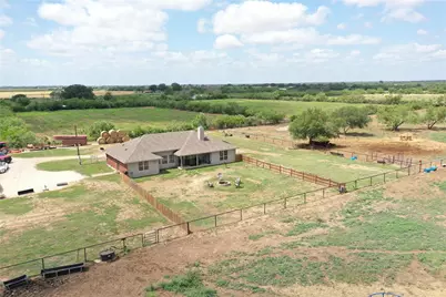2259 Cr 325, Sabinal, TX 78881 - Photo 27