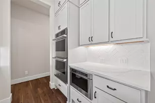 1303 Royal Knl Ln, Missouri City, TX 77459 - Photo 11