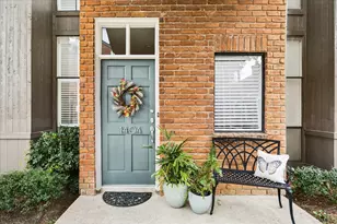 701 Bering Dr, Houston, TX 77057 - Photo 1