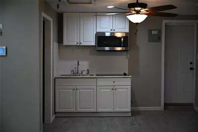 212 Summit Drive, Conroe, TX 77303 - Photo 17