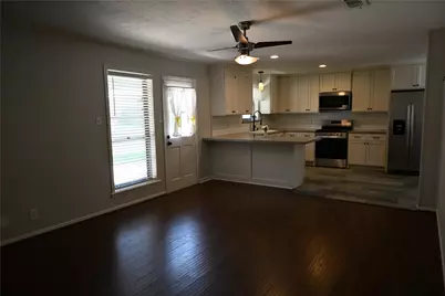212 Summit Drive, Conroe, TX 77303 - Photo 7