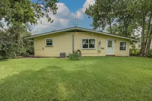 211 Magnolia St, Lake Jackson, TX 77566 - Photo 35