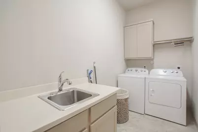 47 N Lochwood Way, The Woodlands, TX 77375 - Photo 37