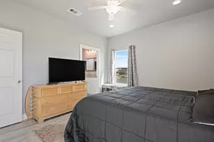 2005 Nelson St, Port Bolivar, TX 77650 - Photo 23