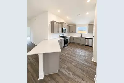 2143 Emerald Lake Trail, Dayton, TX 77535 - Photo 5
