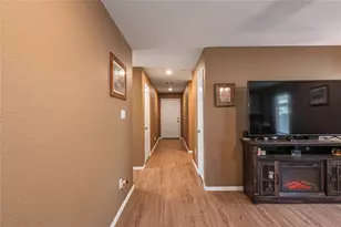 269 Bennett Loop, Angleton, TX 77515 - Photo 7