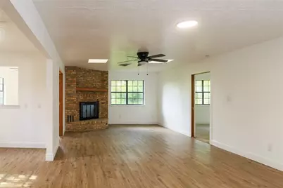 4640 Fieldwood Lane, Beaumont, TX 77706 - Photo 13