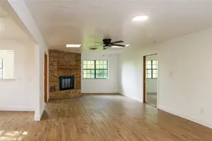 4640 Fieldwood Ln, Beaumont, TX 77706 - Photo 13