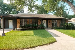 4640 Fieldwood Ln, Beaumont, TX 77706 - Photo 3