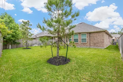 11 Pioneer Canyon Pl, The Woodlands, TX 77375 - Photo 21