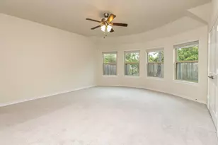 11 Pioneer Canyon Pl, The Woodlands, TX 77375 - Photo 5