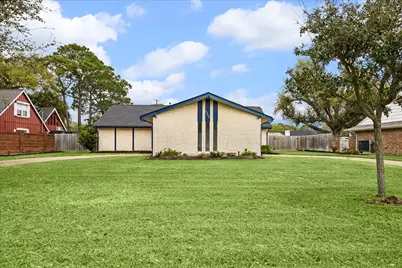 1522 19th Avenue N, Texas City, TX 77590 - Photo 19