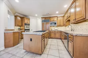 2210 Bywater Dr, Houston, TX 77077 - Photo 19