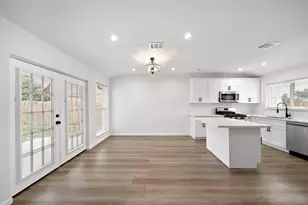 18006 Autumn Hills Dr, Katy, TX 77449 - Photo 5