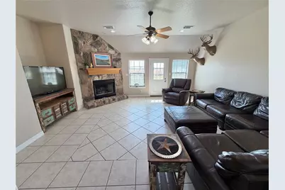 15903 County Road 621, Angleton, TX 77515 - Photo 9