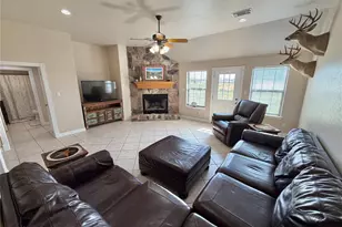 15903 County Rd 621, Angleton, TX 77515 - Photo 5