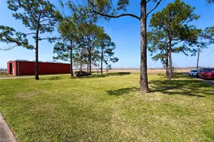15903 County Rd 621, Angleton, TX 77515 - Photo 29