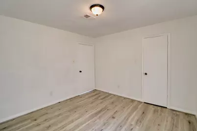 8522 Fawn Terrace Drive, Houston, TX 77071 - Photo 19