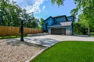 11007 Olde Mint House Ln, Tomball, TX 77375 - Photo 3