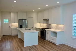 5217 Pickfair St, Houston, TX 77026 - Photo 33