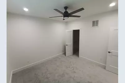 5217 Pickfair Street, Houston, TX 77026 - Photo 35