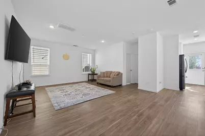 7326 Madison Commons Lane, Houston, TX 77075 - Photo 7