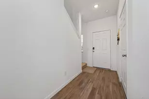 7326 Madison Cmns Ln, Houston, TX 77075 - Photo 3