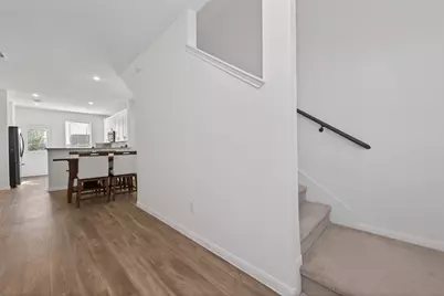 7326 Madison Commons Lane, Houston, TX 77075 - Photo 17