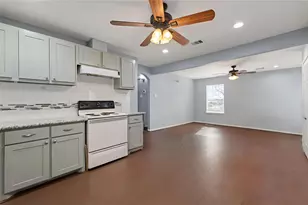 5209 Plum Dr, Houston, TX 77087 - Photo 11