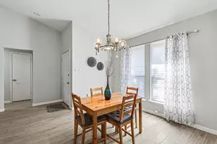 6810 Casablanca Dr, Houston, TX 77088 - Photo 11