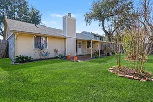 6810 Casablanca Dr, Houston, TX 77088 - Photo 35