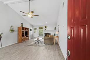 6810 Casablanca Dr, Houston, TX 77088 - Photo 5