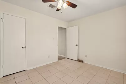 6810 Casablanca Drive, Houston, TX 77088 - Photo 29