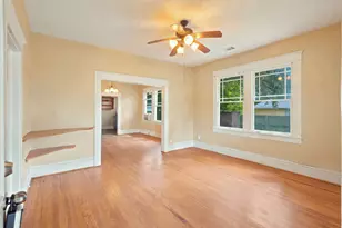 105 League St, Cleveland, TX 77327 - Photo 3