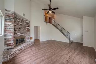 227 Glencairn Ct, Houston, TX 77336 - Photo 7