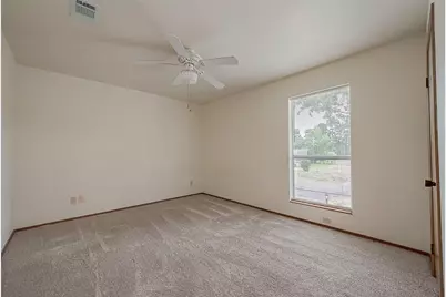 227 Glencairn Court, Houston, TX 77336 - Photo 21
