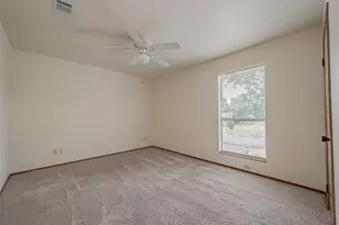 227 Glencairn Ct, Houston, TX 77336 - Photo 21