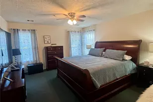 7130 Liberty Creek Tr, Houston, TX 77049 - Photo 9