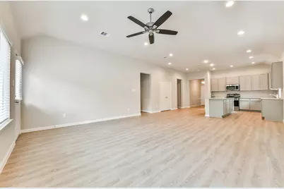 3911 Sugardale Street, Baytown, TX 77521 - Photo 7