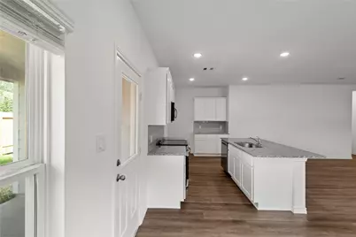 1239 Point Lookout Drive, Dayton, TX 77535 - Photo 13