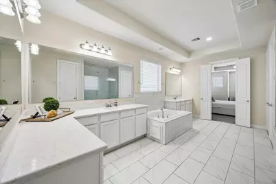 5120 E Lacey Garden Loop, Houston, TX 77018 - Photo 21