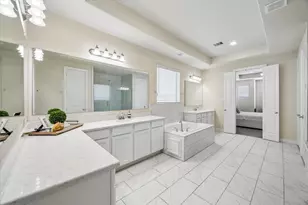 5120 E Lacey Garden Loop, Houston, TX 77018 - Photo 21