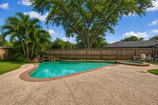 4127 Hill Oak Dr, Houston, TX 77092 - Photo 37