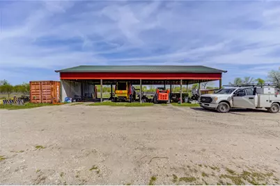 8570 Sunny Side Road, Hempstead, TX 77445 - Photo 13