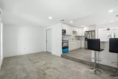 302 Glenmore Dr, Pasadena, TX 77503 - Photo 11
