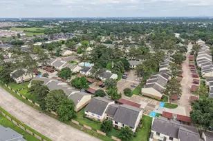 14555 Wunderlich Dr, Houston, TX 77069 - Photo 27