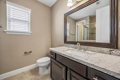 1031 W 21st Street #B, Houston, TX 77008 - Photo 23