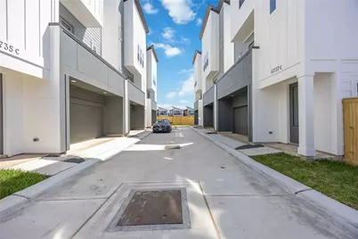 6735 Peerless Street #C, Houston, TX 77021 - Photo 27
