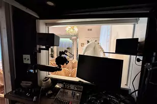 715 Broadway St, Galveston, TX 77550 - Photo 9