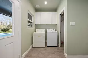 19317 Zetak Ln, Crosby, TX 77532 - Photo 11